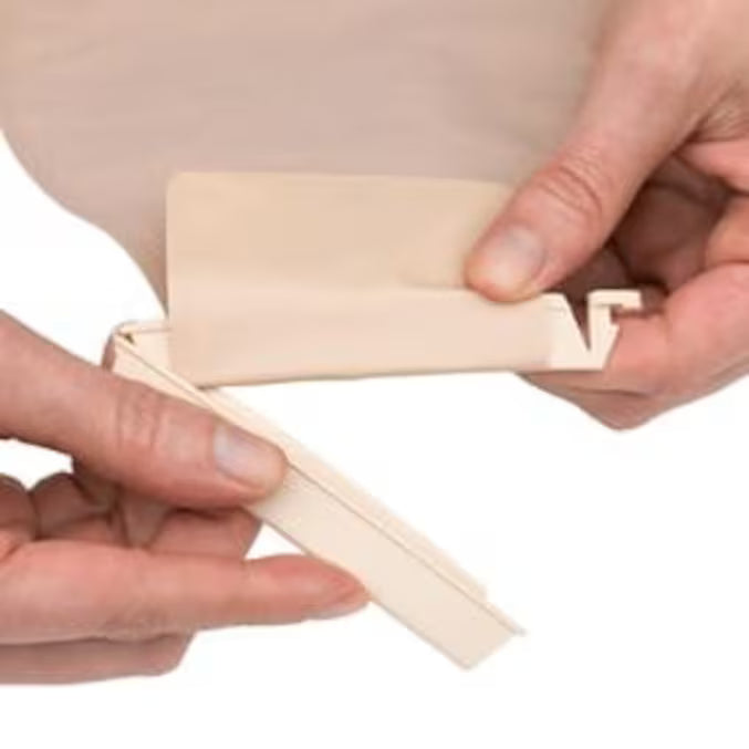 8631 Bolsa drenable premier para ostomía de 1 pieza trasparente marco- adhesivo 64mm. 10 piezas